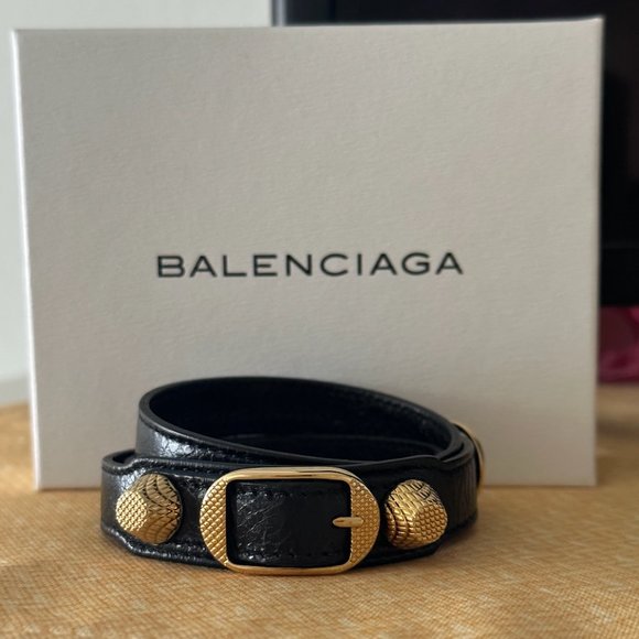 ~ EUC AUTHENTIC Balenciaga Triple Tour Arena Bracelet~ - Picture 1 of 4